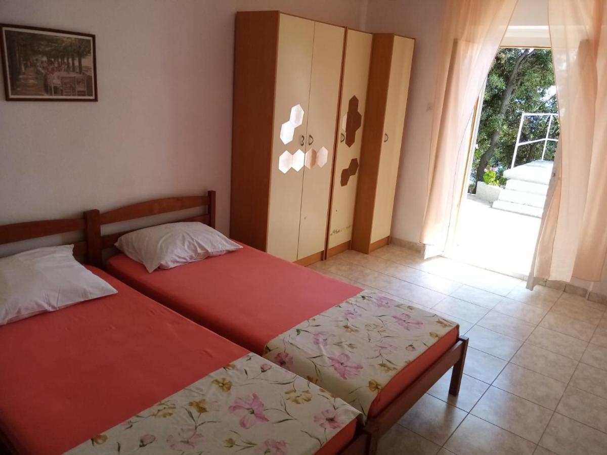 Apartman Laus Zavalatica Dış mekan fotoğraf